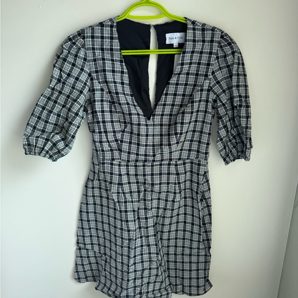Park & Fifth Black and White Puff Sleeve Mini Dress